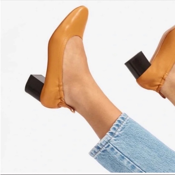 Everlane The Day Heel Leather Women’s Size 9 Blocked Heel Made in Italy - Picture 1 of 9